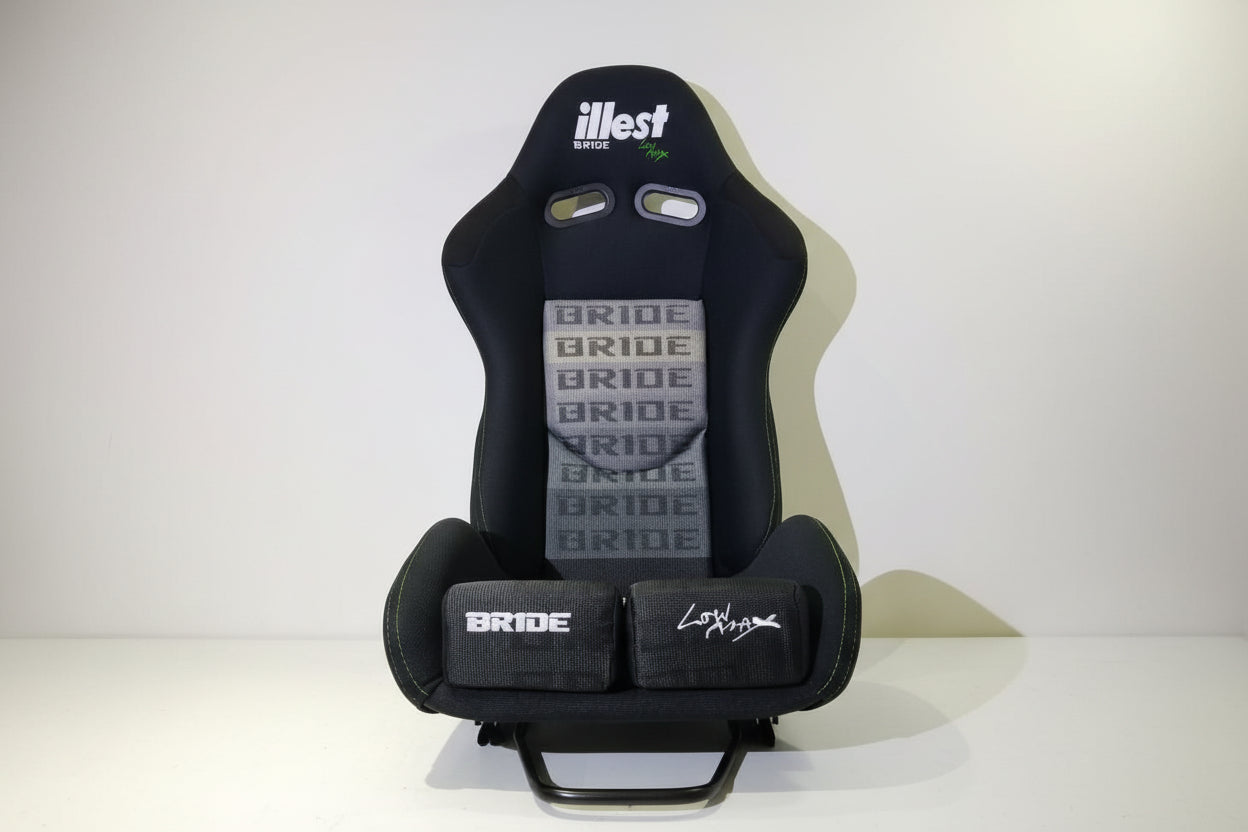 STRADIA II SPORT Reclining Racing Seats Nightlife accessories