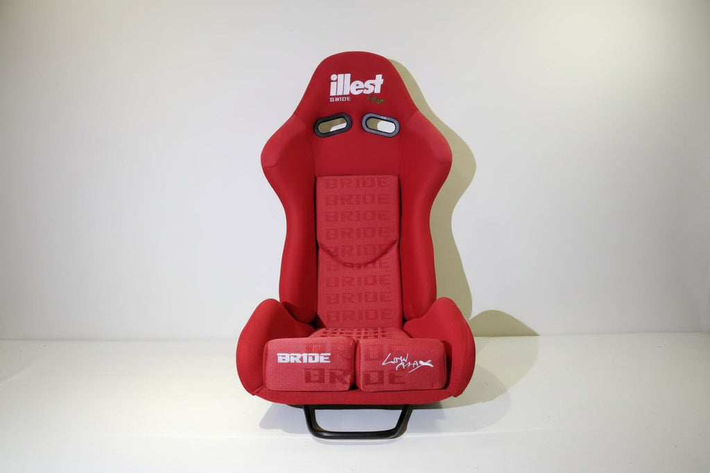 STRADIA II SPORT Reclining Racing Seats Nightlife accessories